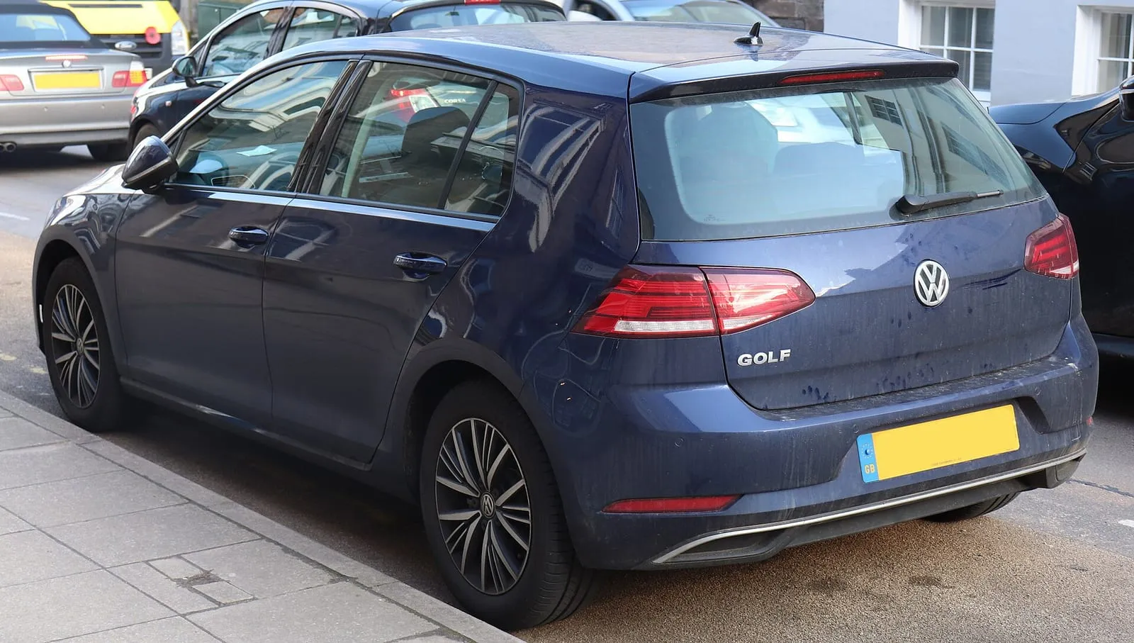 Volkswagen Golf VII 1.6 TDI Comfortline – poza 2